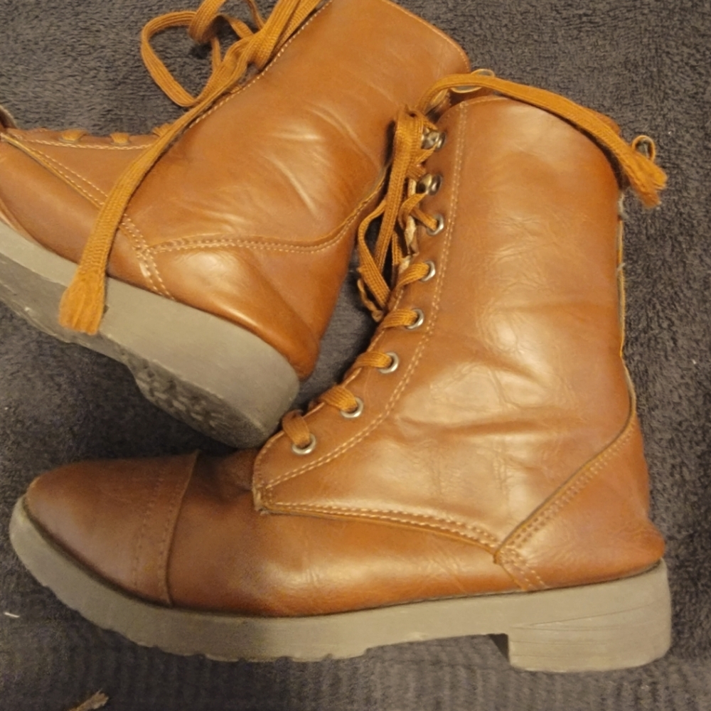 Tall brown girls boots